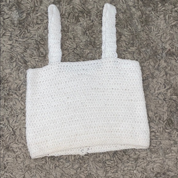 Handmade crotchet white crop top - Picture 1 of 2